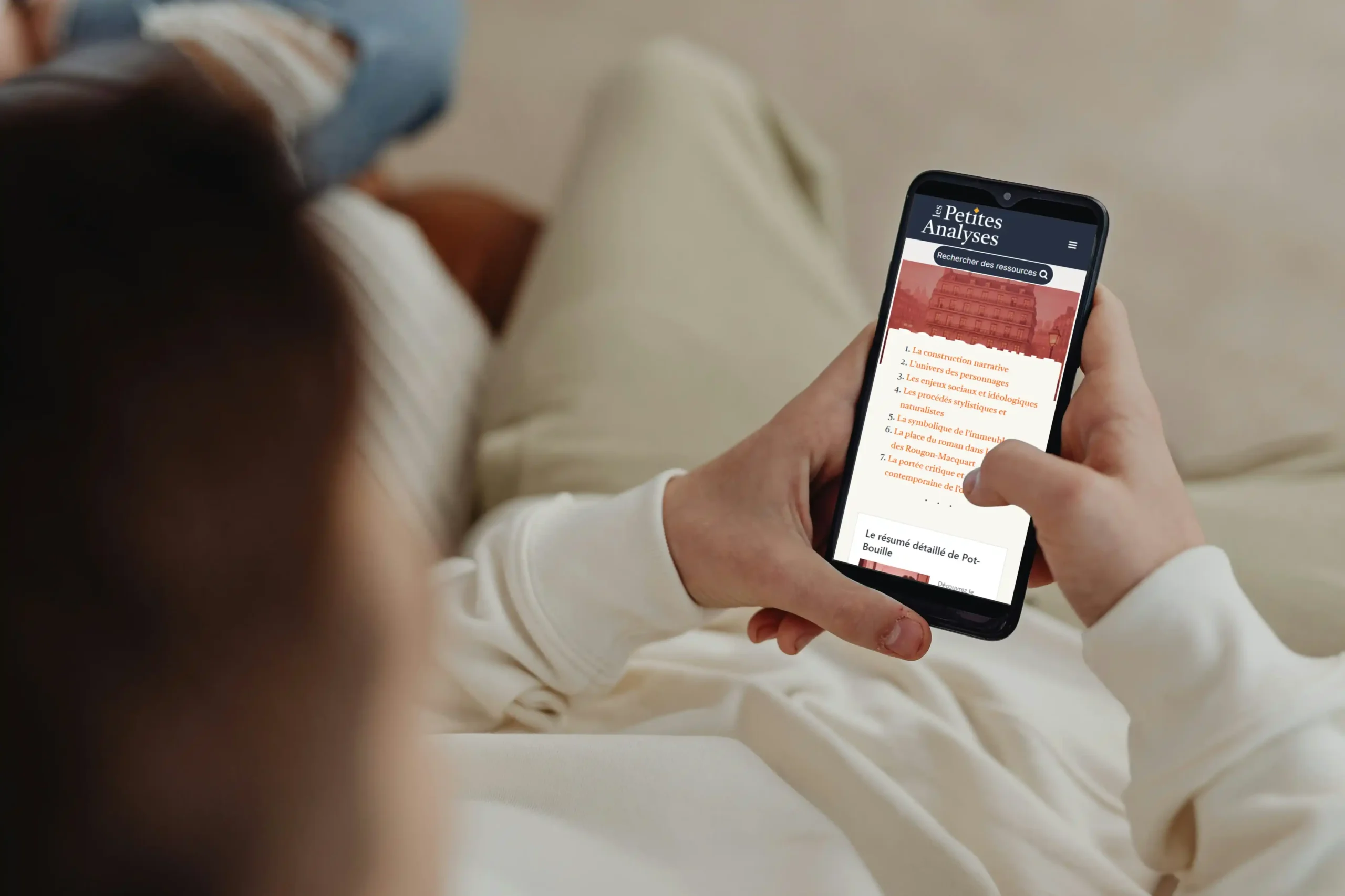 Version mobile du site Les Petites Analyses après la refonte responsive réalisée par Wazerty