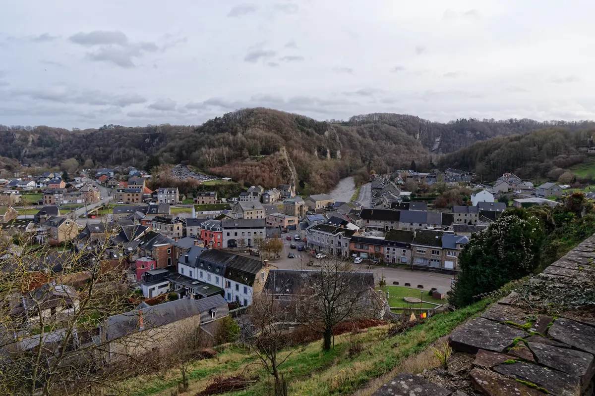 Vue du centre de Comblain-au-Pont depuis la Tour Saint-Martin