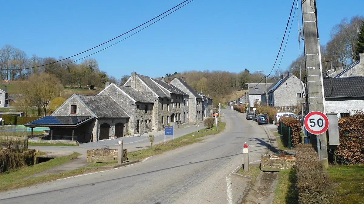 Maisons en pierre du hameau de La Rock à Anthisnes
