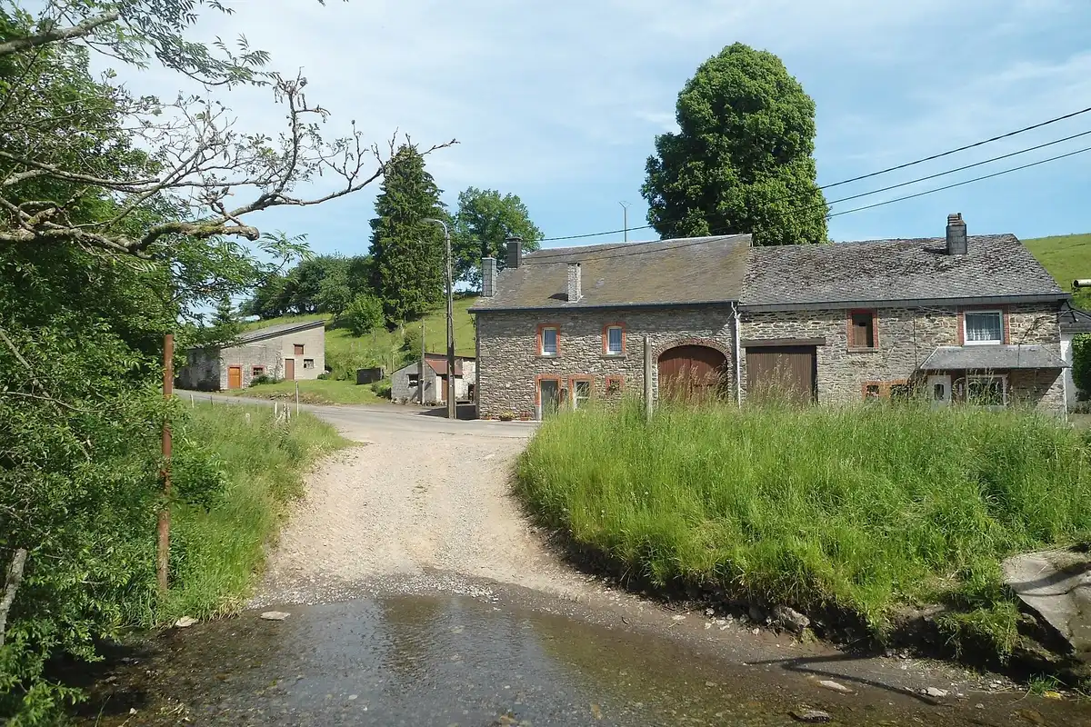 Hameau de Lansival dans la commune de Lierneux